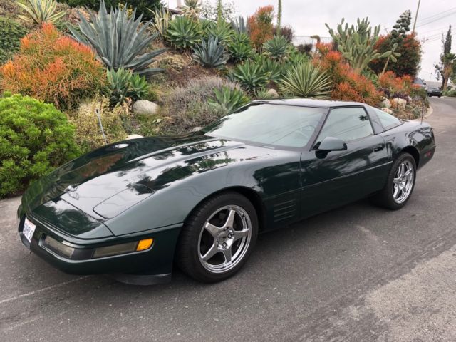 1992 Green Chevrolet Corvette Coupe