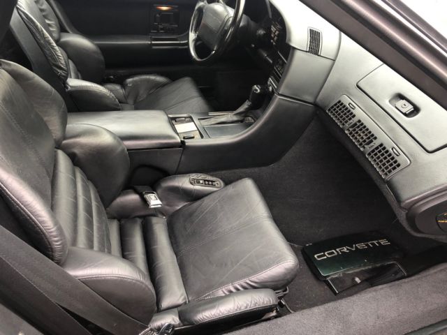 1992 Green Chevrolet Corvette Coupe