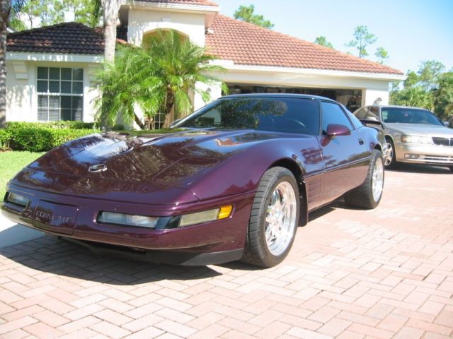 1992 Black Rose Metallic Chevrolet Corvette Coupe