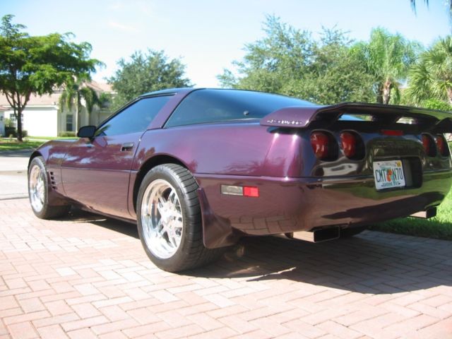 1992 Black Rose Metallic Chevrolet Corvette Coupe