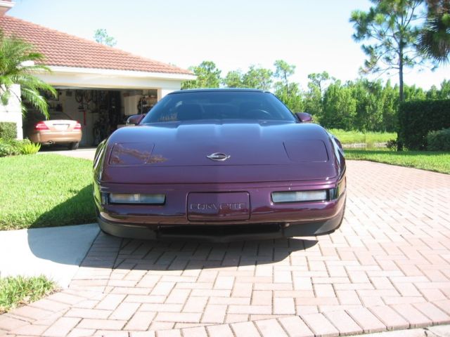1992 Black Rose Metallic Chevrolet Corvette Coupe