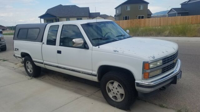 1992 White Chevrolet C/K Pickup 1500 Extended Cab Pickup