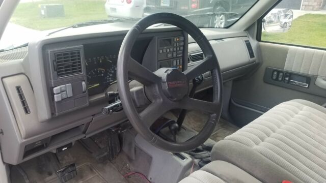 1992 White Chevrolet C/K Pickup 1500 Extended Cab Pickup