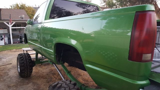 1992 Black Chevrolet C/K Pickup 1500 Standard Cab Pickup