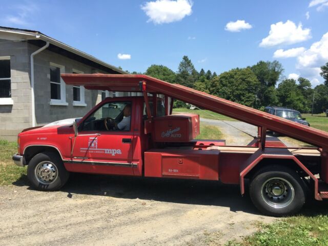 1992 RED Chevrolet 3500 PICKUP
