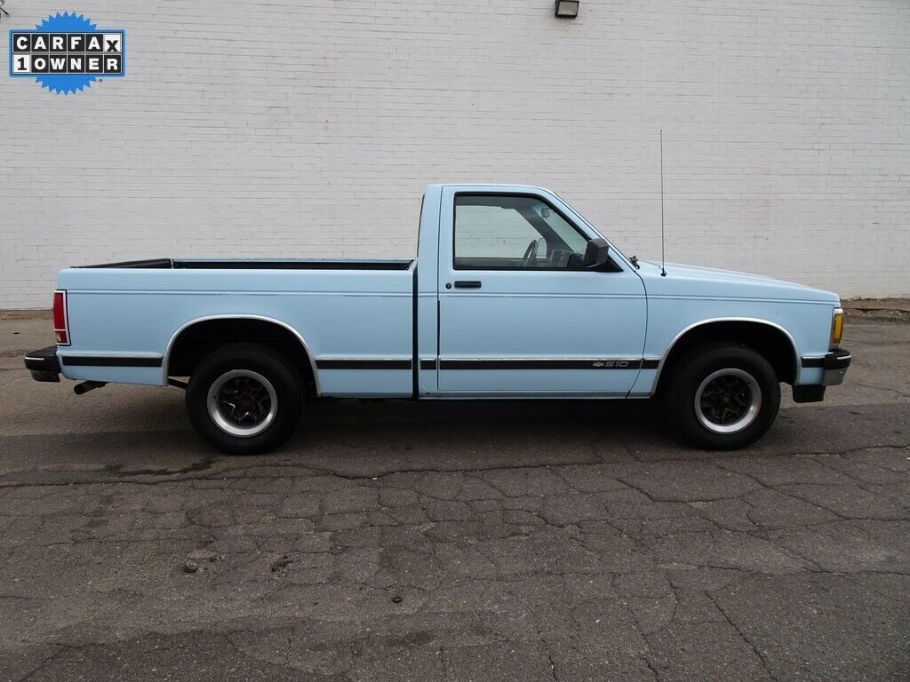 1992 -- Chevrolet S-10 2D Standard Cab