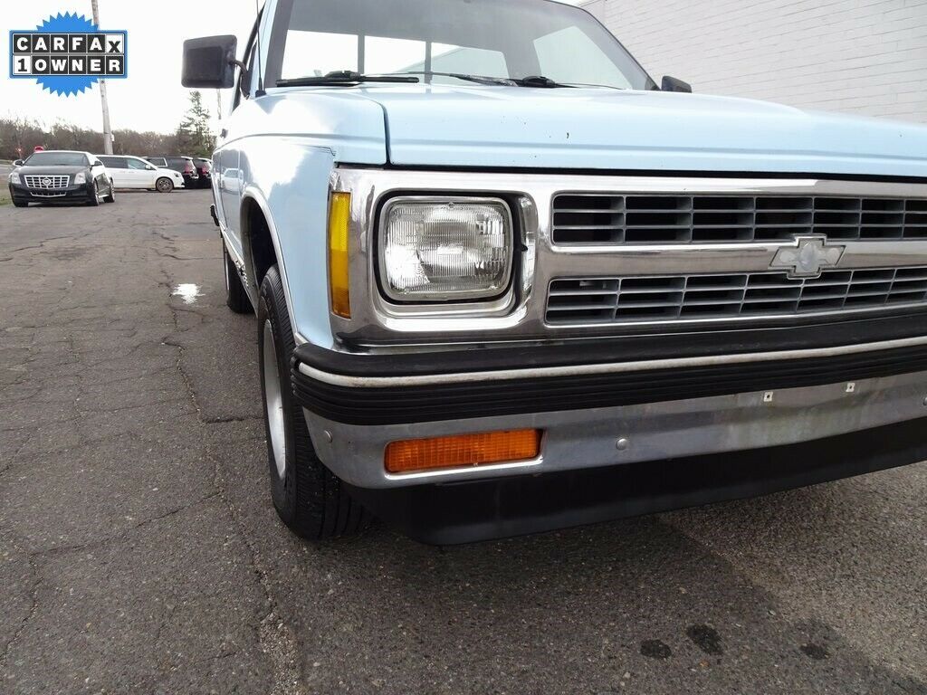 1992 -- Chevrolet S-10 2D Standard Cab