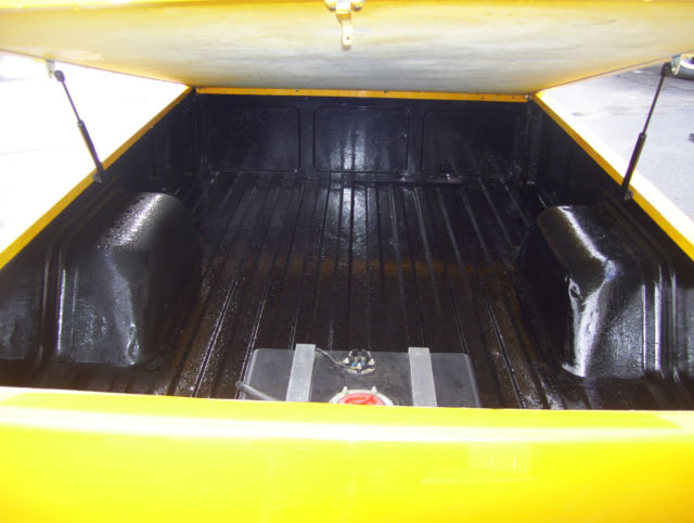 1992 CANDY METALLIC YELLOW Chevrolet S-10