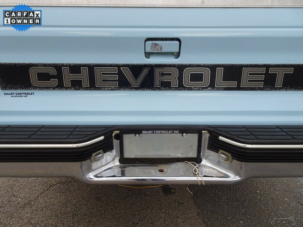 1992 Blue Chevrolet S-10 Pickup Truck