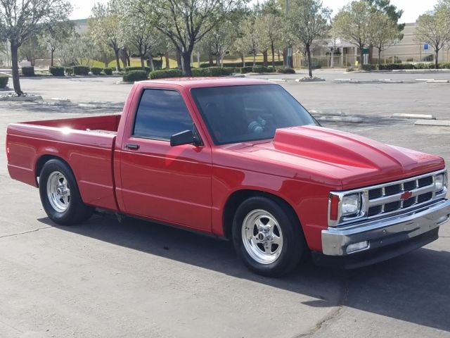 1992 Red Chevrolet S-10 Standard