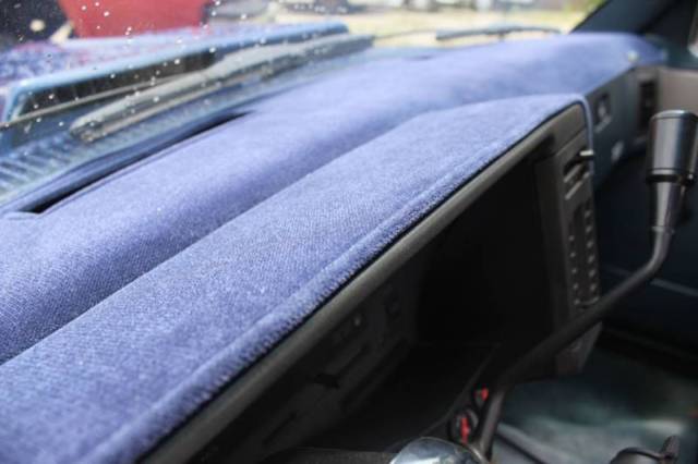 1992 Blue Chevrolet S-10 Standard Cab Pickup