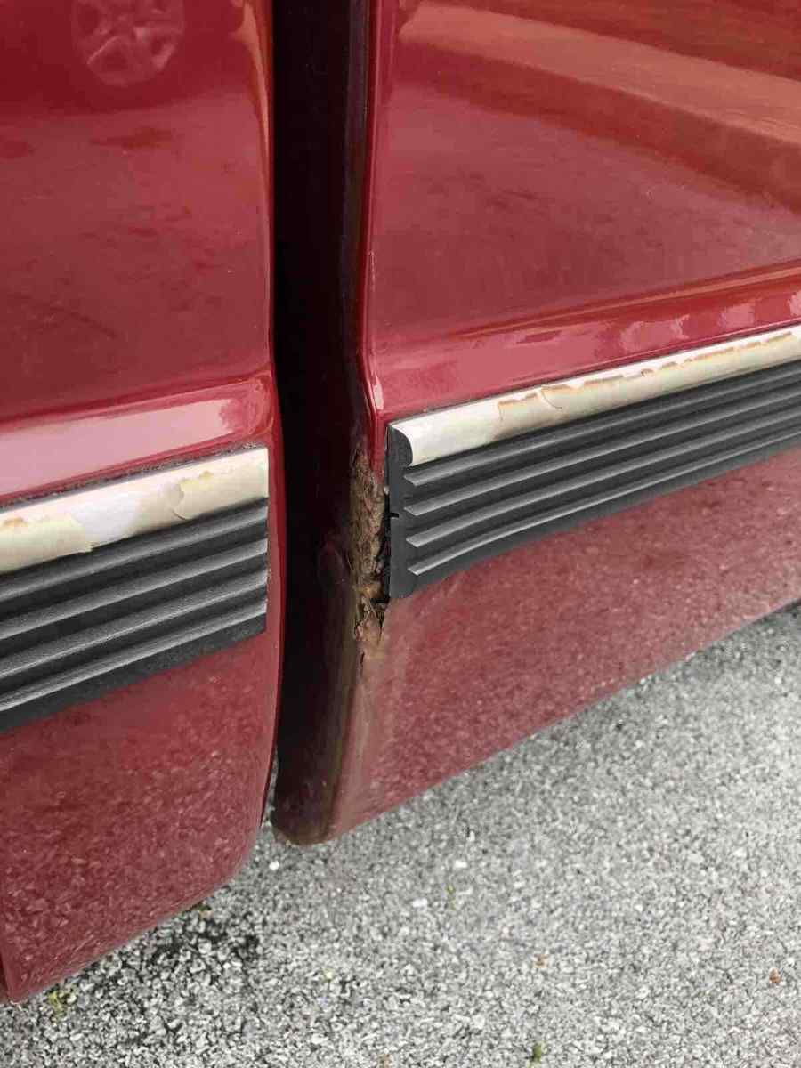 1992 Red Chevrolet S10 Pickup