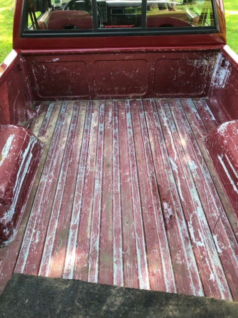 1992 Red/Black Chevrolet S-10 Standard Cab Pickup