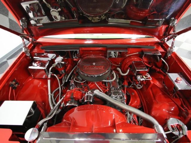 1992 Red Chevrolet Silverado 1500 --