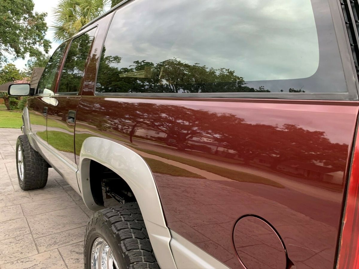 1992 Burgundy Chevrolet Suburban SUV