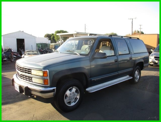 1992 Green Chevrolet Suburban SUV