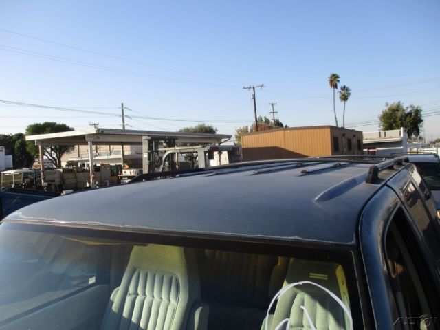 1992 Green Chevrolet Suburban SUV