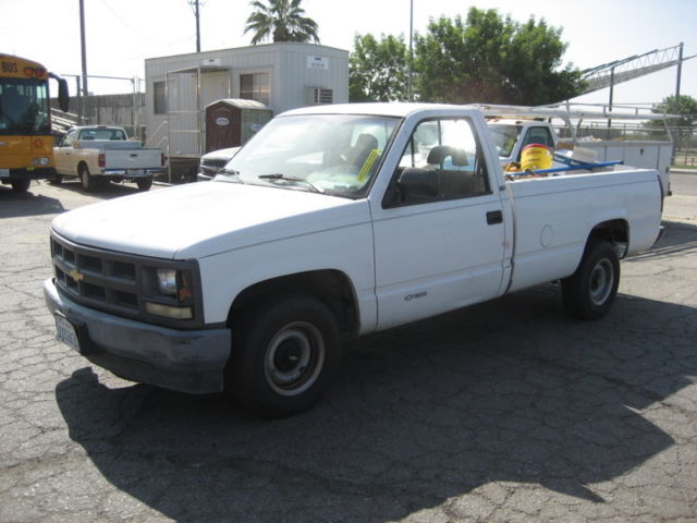 1992 White Chevrolet C/K Pickup 1500 Standard Cab Pickup