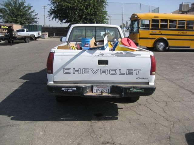1992 White Chevrolet C/K Pickup 1500 Standard Cab Pickup