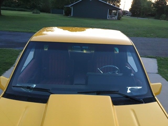 1992 Yellow Chevrolet C/K Pickup 1500