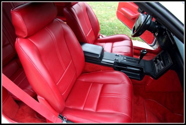 1992 White Chevrolet Camaro Convertible