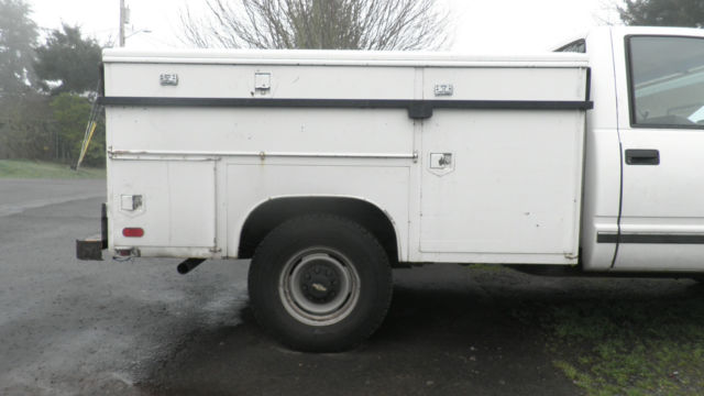 1992 White Chevrolet C/K Pickup 2500 Standard Cab w/Utility Box