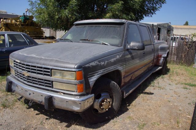 1992 grey white and rust Chevrolet C/K Pickup 3500 Extended Crew Cab Pickup