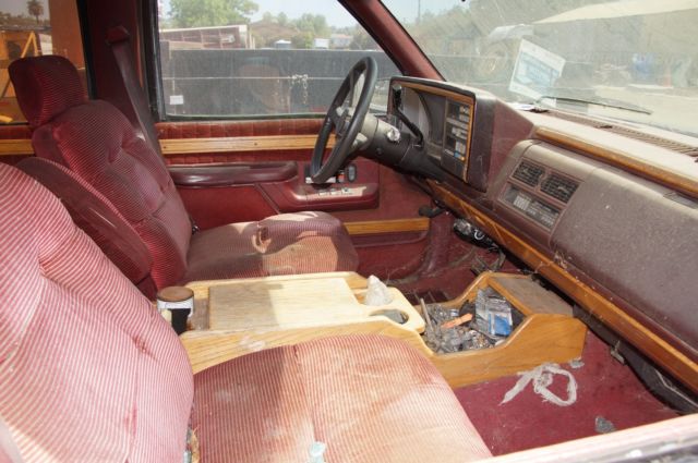 1992 grey white and rust Chevrolet C/K Pickup 3500 Extended Crew Cab Pickup