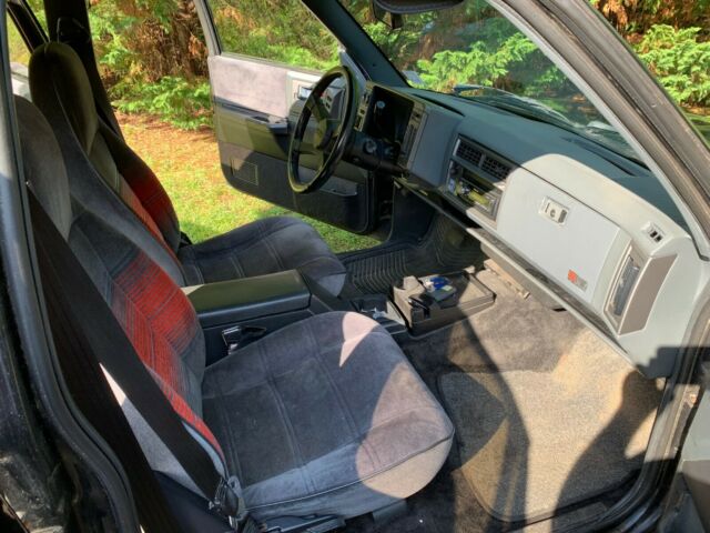 1992 Black Chevrolet Blazer SUV