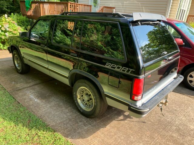 1992 Black Chevrolet Blazer SUV