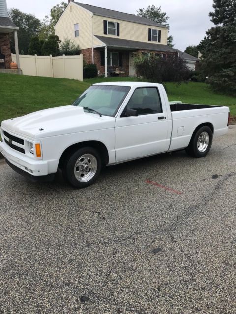 1982 Blue Chevrolet S-10