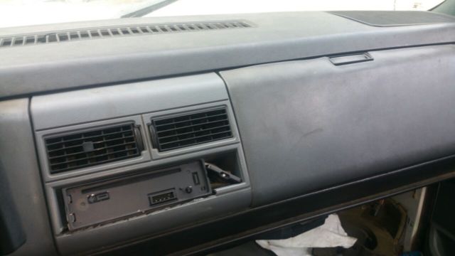  White Chevrolet C/K Pickup 3500 Cab & Chassis