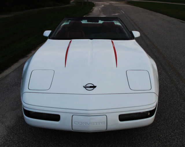 1992 White Chevrolet Corvette Convertible