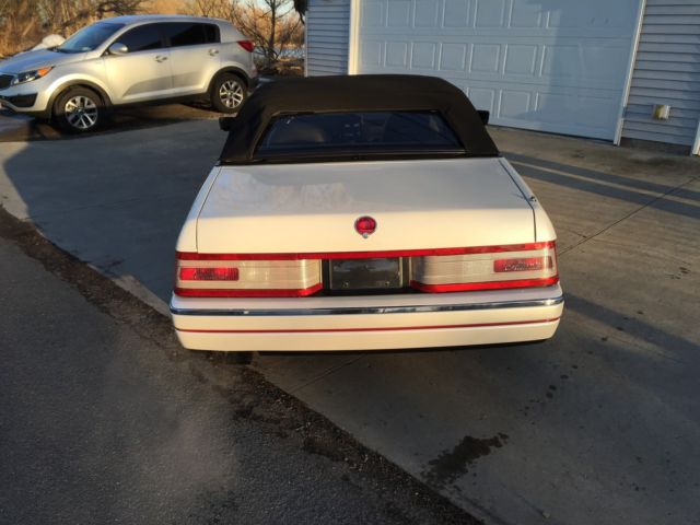 1992 peal white Cadillac Allante Convertible
