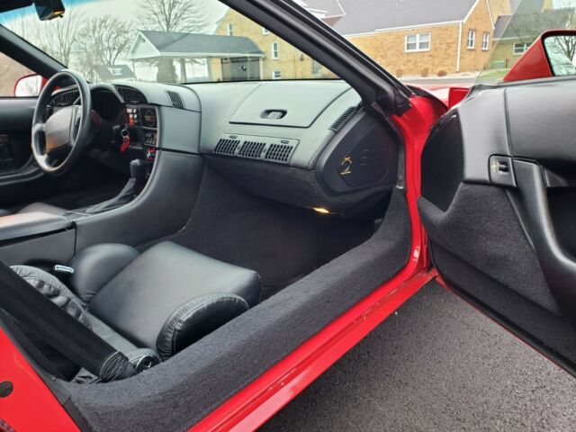 1992 Red Chevrolet Corvette