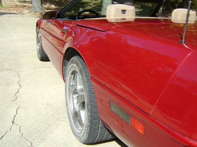 1992 Red Chevrolet Corvette Convertible