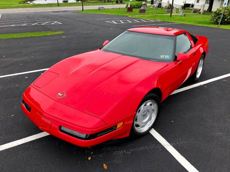1992 Red Chevrolet Corvette Hatchback