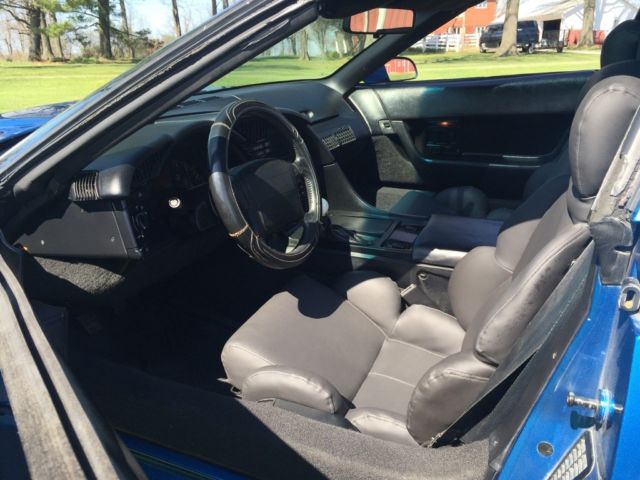 1992 Blue Chevrolet Corvette Coupe