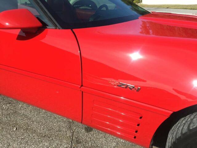 1992 Red Chevrolet Corvette Coupe