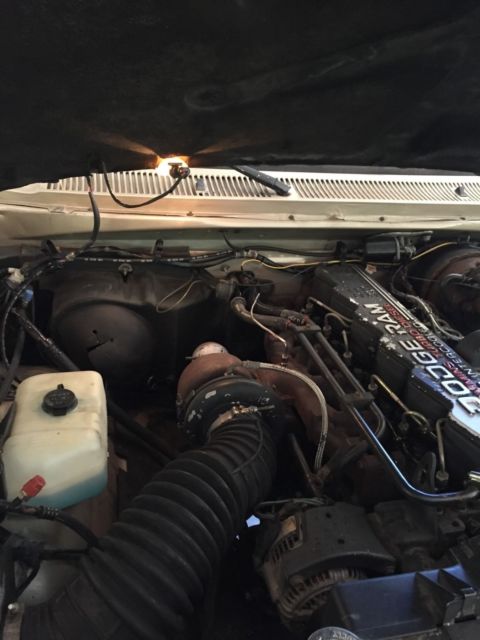 1992 tan and burgandy Dodge Other Pickups