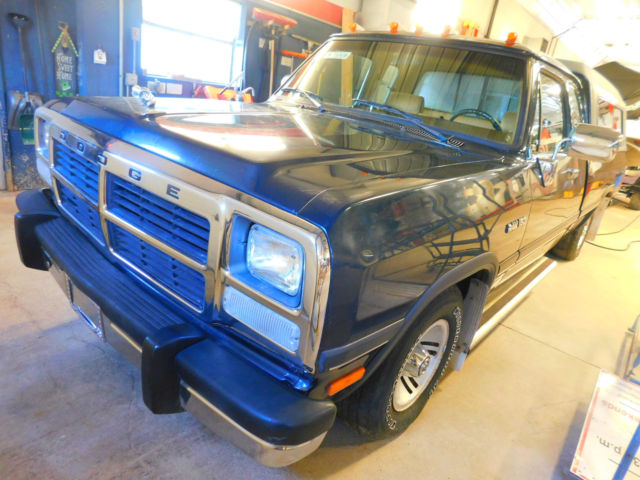 1992 Blue Dodge Other Pickups