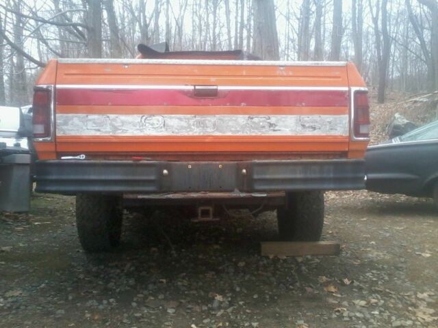 1992 Dodge Ram 1500 Standard Cab Pickup