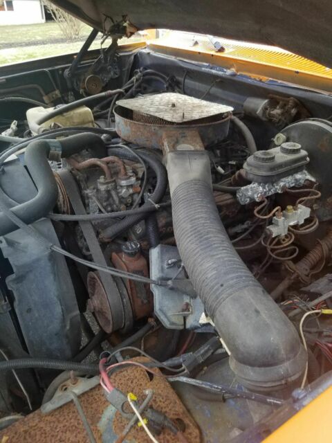 1992 Dodge Ram 1500 Standard Cab Pickup