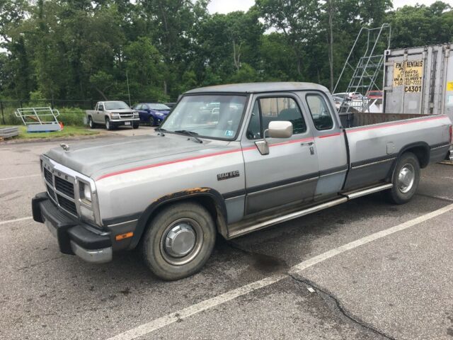 1992 Dodge Ram 2500 Extended Cab Pickup