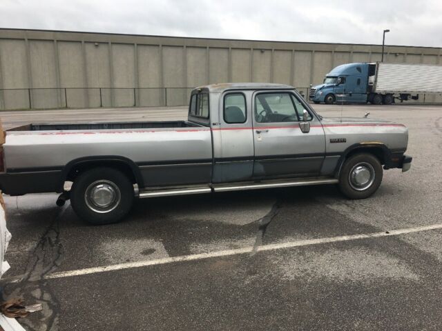 1992 Dodge Ram 2500 Extended Cab Pickup