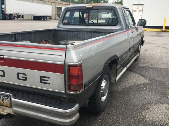 1992 Dodge Ram 2500 Extended Cab Pickup