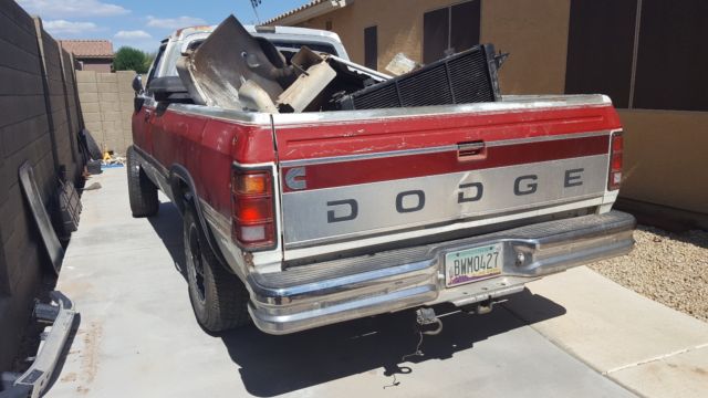 1992 White Dodge Ram 2500 Standard Cab Pickup