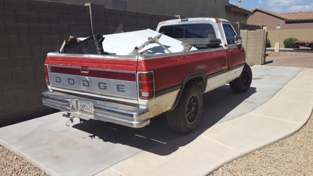 1992 White Dodge Ram 2500 Standard Cab Pickup