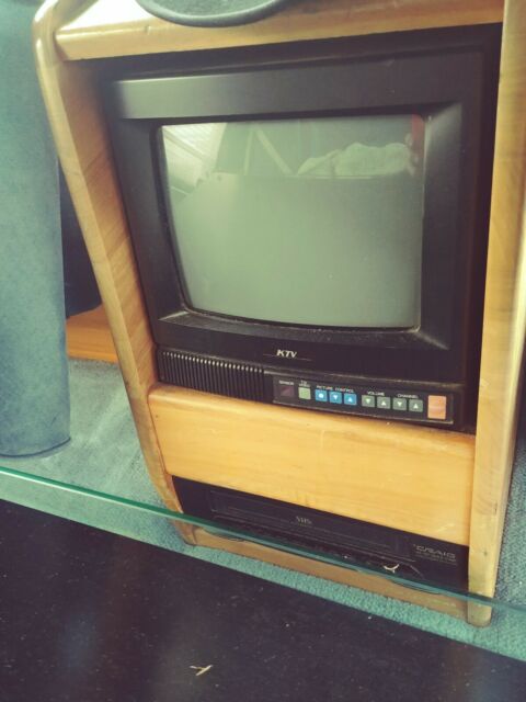 1992 White Dodge Ram 2500 Extended Passenger Van