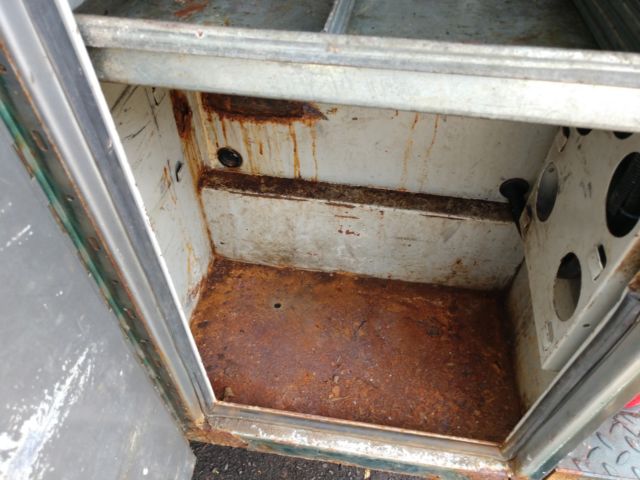 1991 Green Dodge Ram 2500 Service Utility body